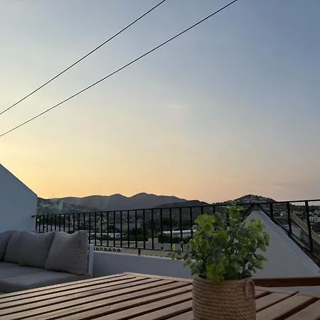 Διαμέρισμα Penthouse Retreat With Pool Κάλπε