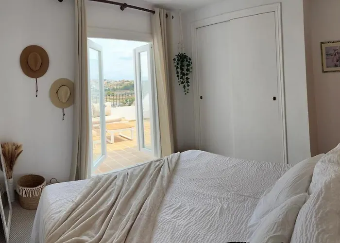 Apartamento Penthouse Retreat With Pool *